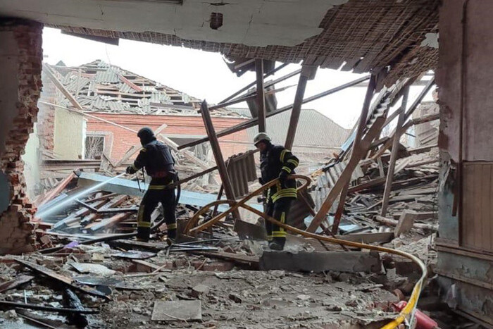 Удар балістикою по Миколаївщині, влучання у пекарню Херсонщини: ситуація в регіонах