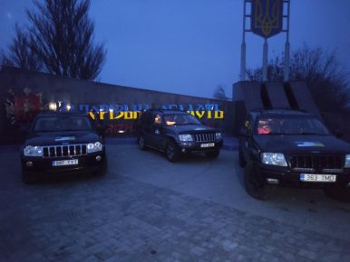 Від початку року калуські благодійники передали ЗСУ п’ять автомобілів. ФОТО