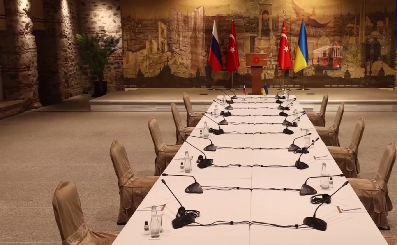 Якщо Європа хоче протиснути свій мирний план, то має посилити Україну: думку експерта