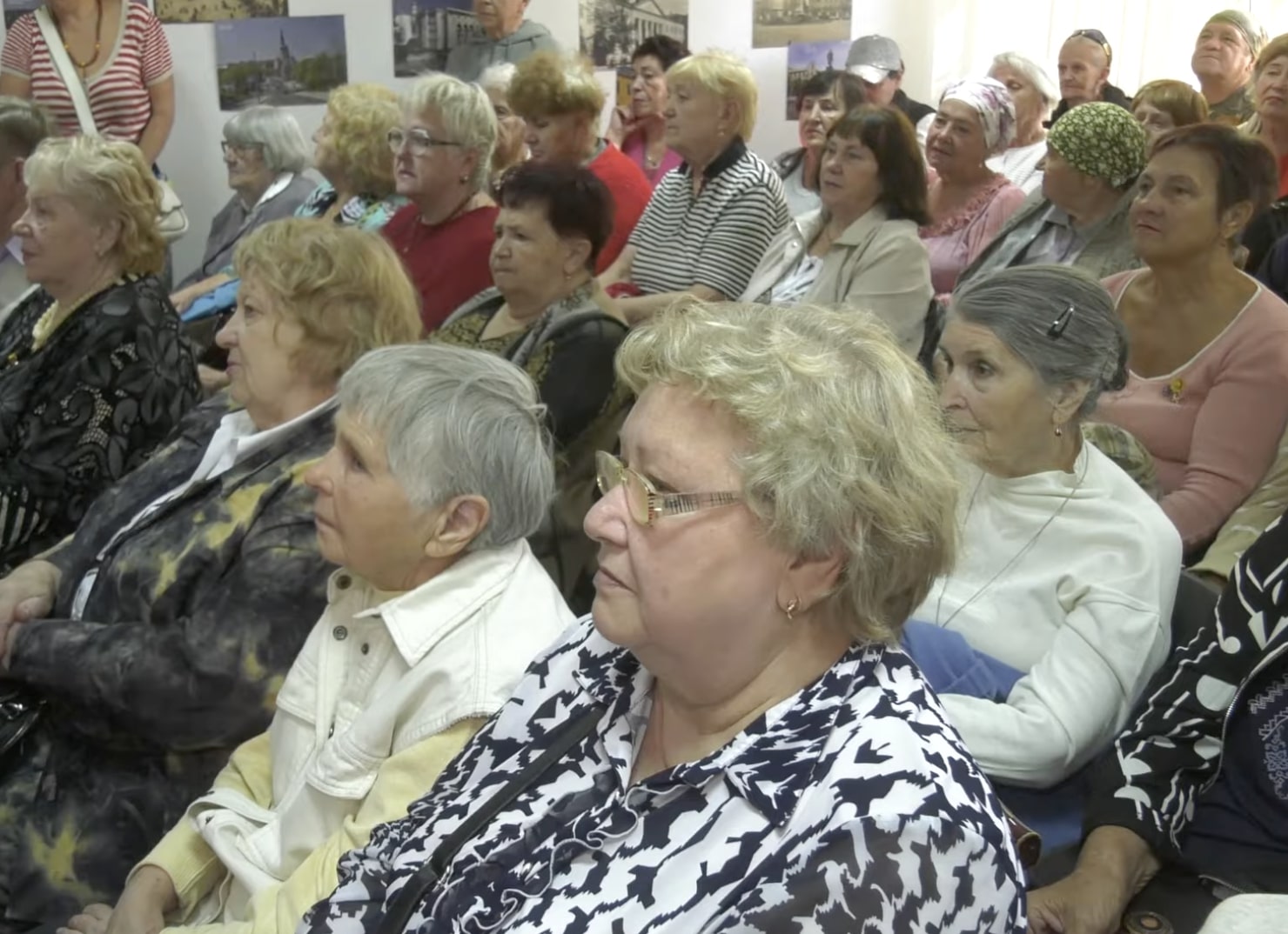 Робота для пенсіонерів у Полтавській області: де обіцяють від 28 тисяч гривень