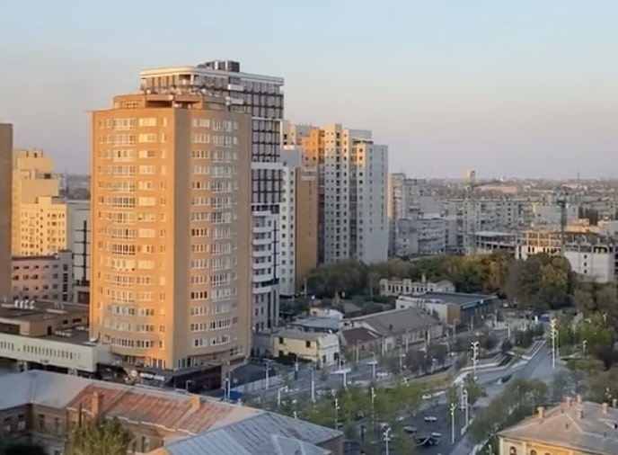 Прогноз погоди на листопад у Дніпрі: синоптики розповіли про перевищення кліматичної норми