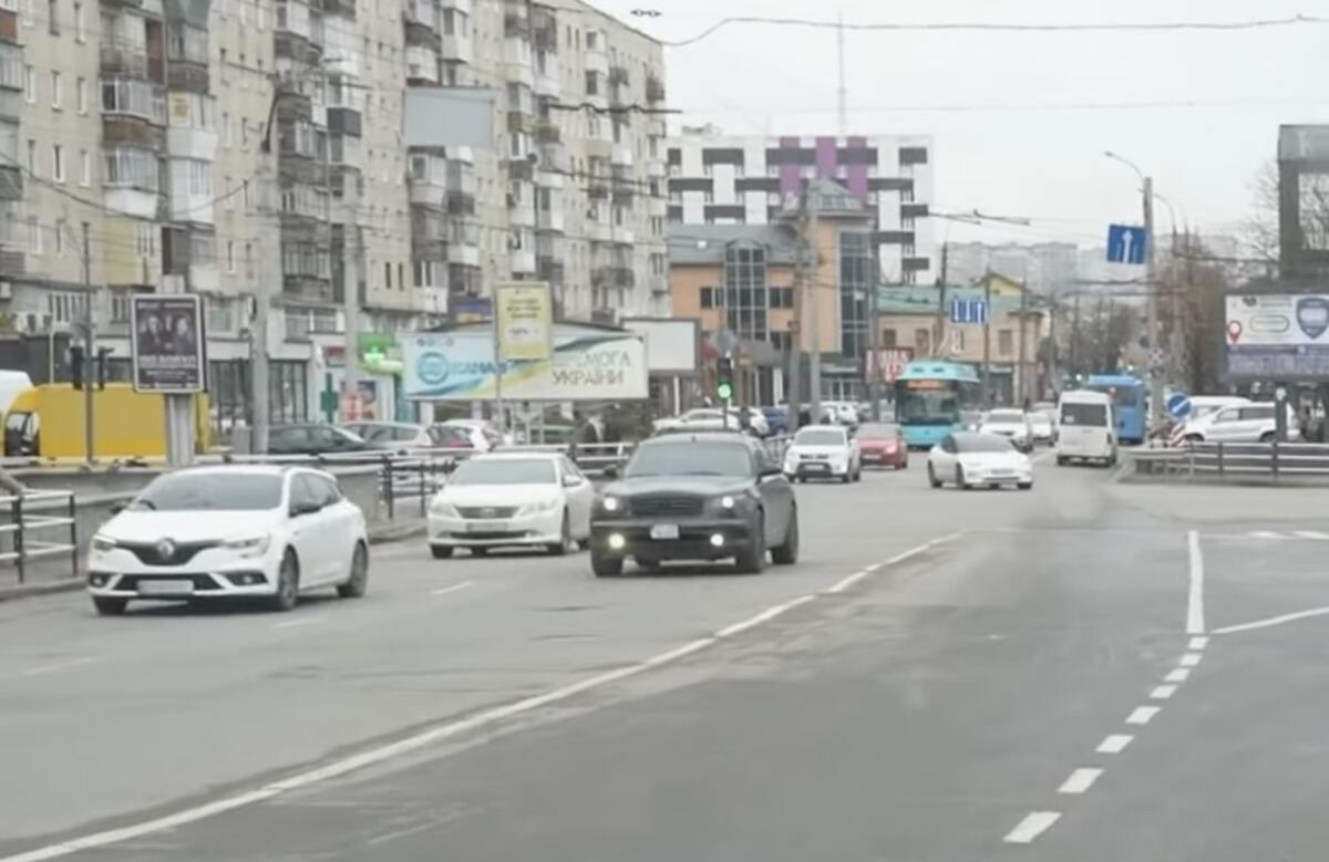 Обмеження руху транспорту в Дніпрі: жителям доведеться потерпіти два тижні