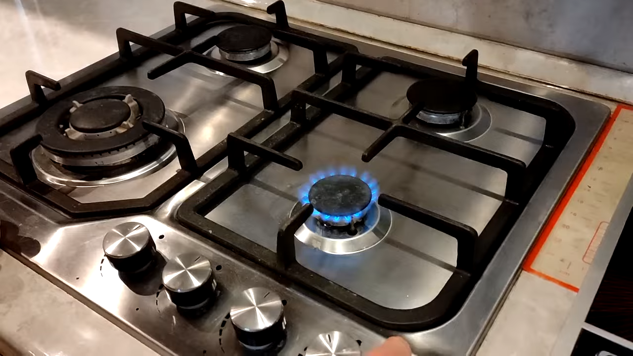 Графік відключення газу з 18 по 21 листопада у Житомирській області: де надовго перекриють постачання