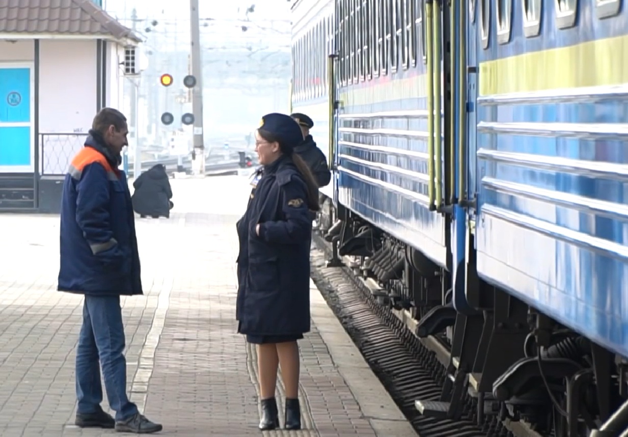 Новий графік руху поїздів у Дніпропетровській області: 