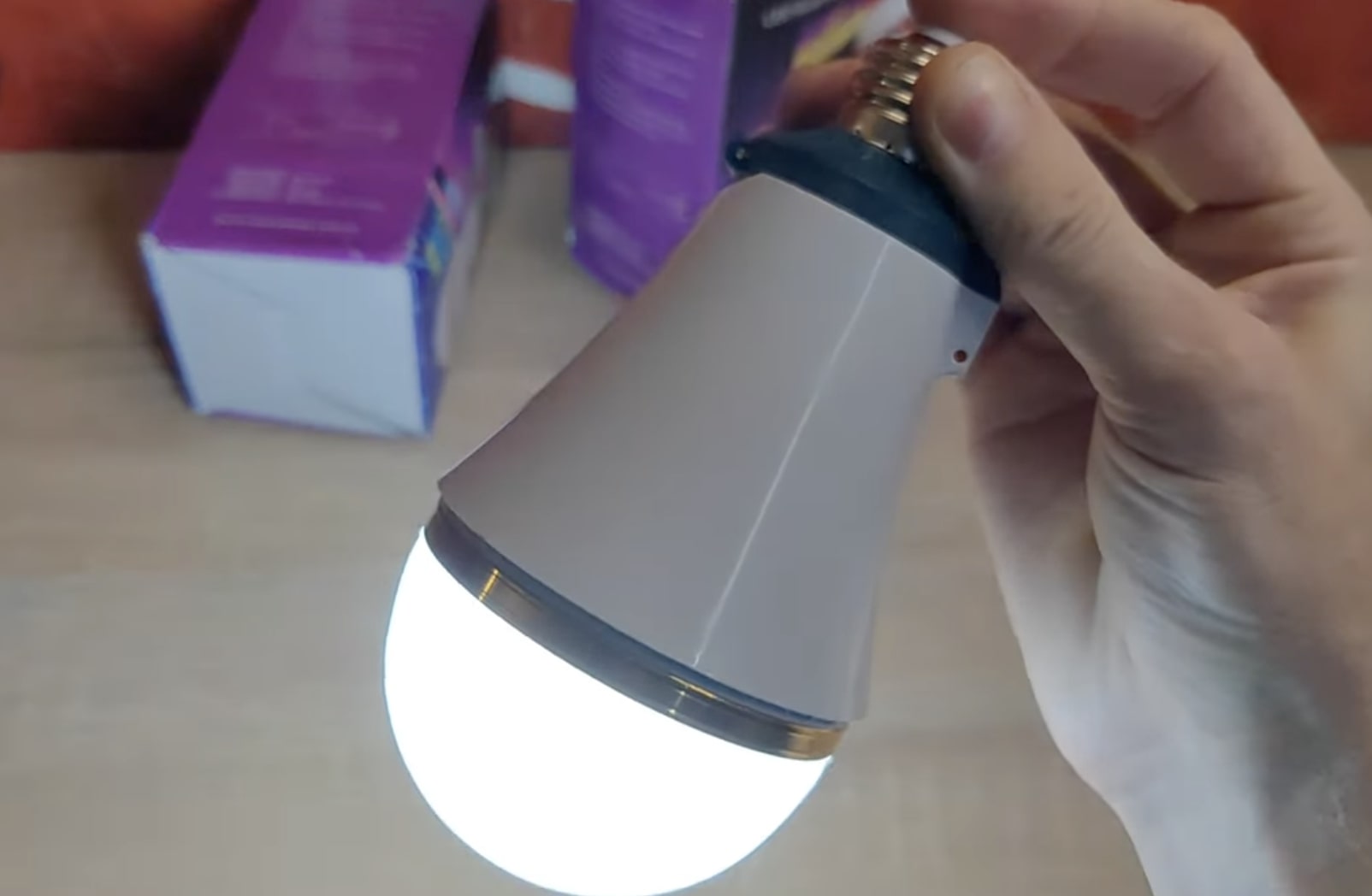 Графік відключення світла в Кіровоградській області на 25 листопада: жителів попередили про багатогодинні знеструмлення