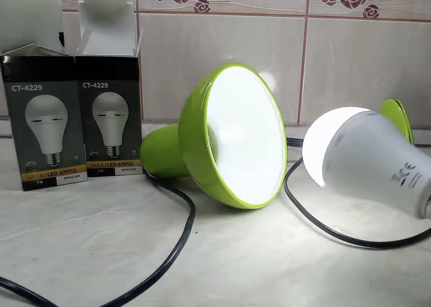 Графік відключення світла на 6 грудня в Одеській області: жителів чекають 11 годин жорстких обмежень